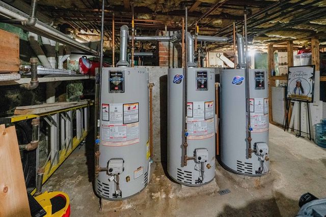 374 River St, Haverhill, MA 01832