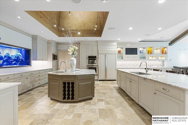 717 Hackberry Road, Omaha, NE 68132