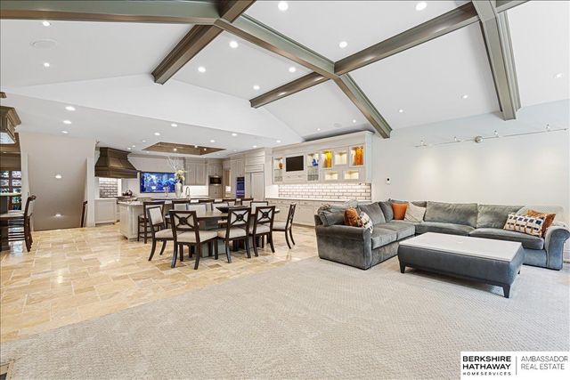 717 Hackberry Road, Omaha, NE 68132