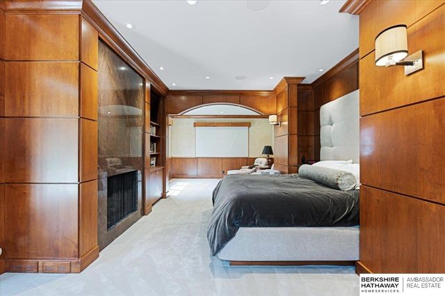 717 Hackberry Road, Omaha, NE 68132