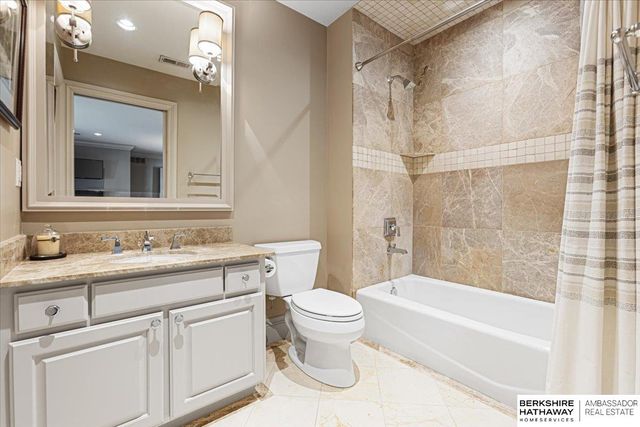 717 Hackberry Road, Omaha, NE 68132