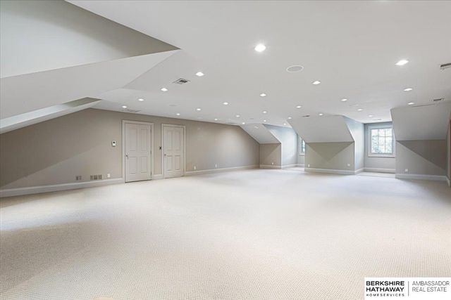 717 Hackberry Road, Omaha, NE 68132