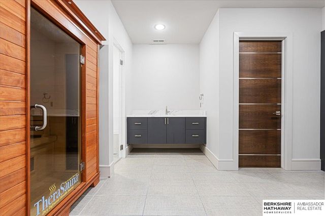 717 Hackberry Road, Omaha, NE 68132