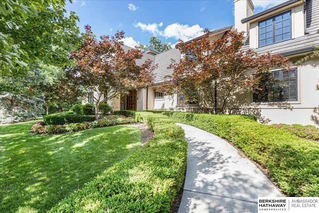 717 Hackberry Road, Omaha, NE 68132