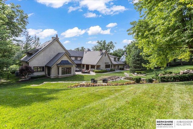 717 Hackberry Road, Omaha, NE 68132