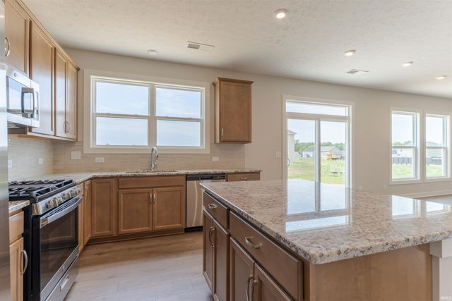 11328 Goshen Drive, Evansville, IN 47725