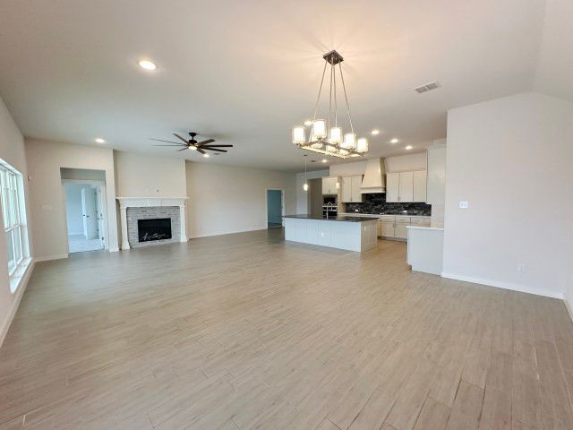2664 Streamside Drive, Burleson, TX 76028