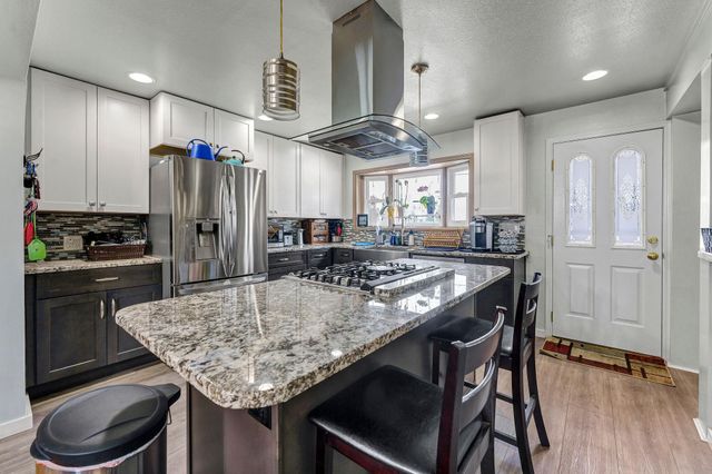 3805 E Pratt Ave, Spokane, WA 99202