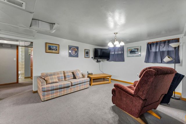 3805 E Pratt Ave, Spokane, WA 99202