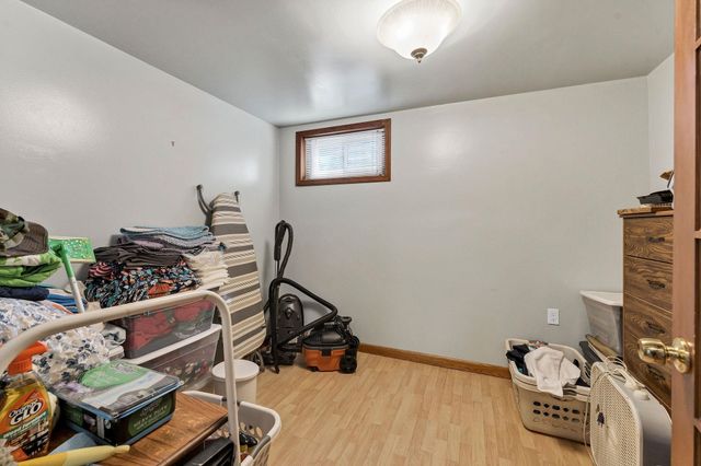 3805 E Pratt Ave, Spokane, WA 99202