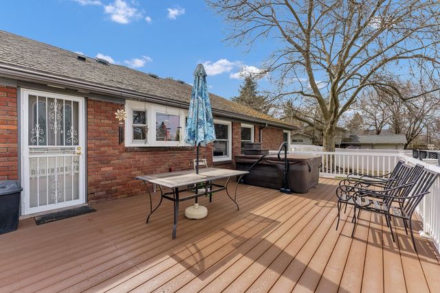 3805 E Pratt Ave, Spokane, WA 99202