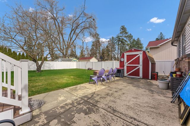 3805 E Pratt Ave, Spokane, WA 99202