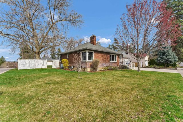 3805 E Pratt Ave, Spokane, WA 99202