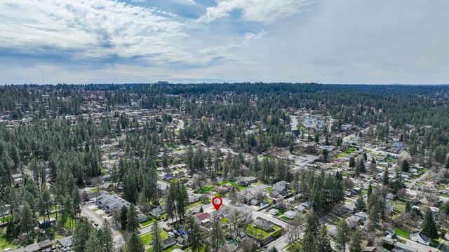 3805 E Pratt Ave, Spokane, WA 99202