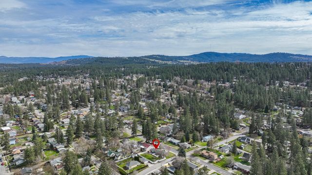 3805 E Pratt Ave, Spokane, WA 99202