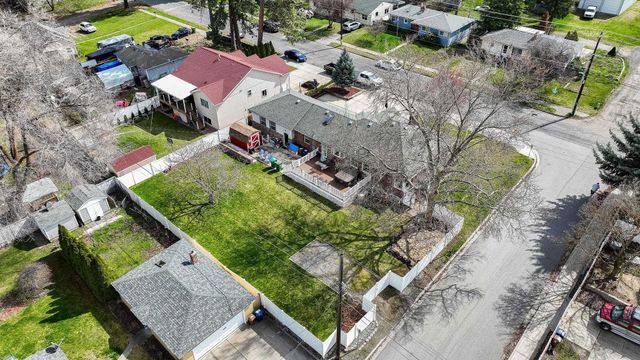 3805 E Pratt Ave, Spokane, WA 99202