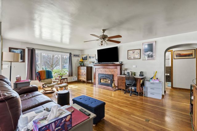 3805 E Pratt Ave, Spokane, WA 99202