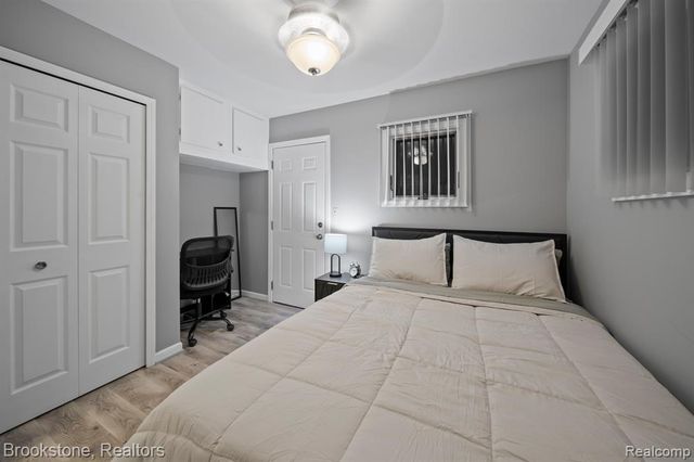 141 Ferndale Avenue, Rochester, MI 48307