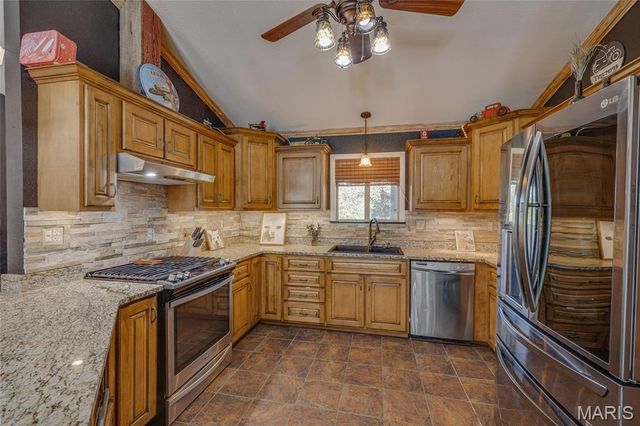 1214 Meadow Lake Lane, Park Hills, MO 63601