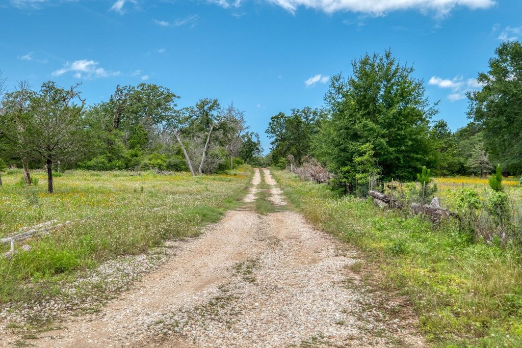 TBD Pathfinders WAY, Smithville, TX 78957