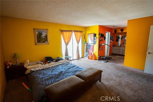 15168 Dakota, Victorville, CA 92394