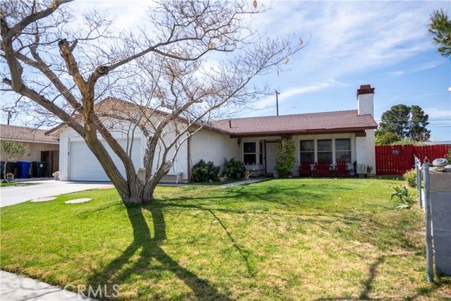 15168 Dakota, Victorville, CA 92394