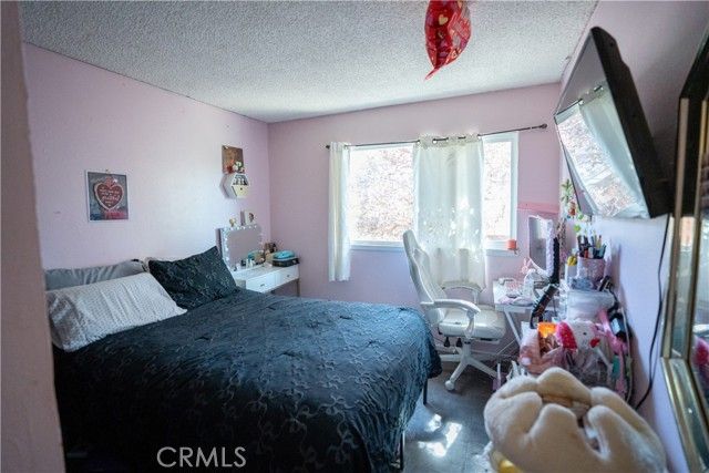 15168 Dakota, Victorville, CA 92394