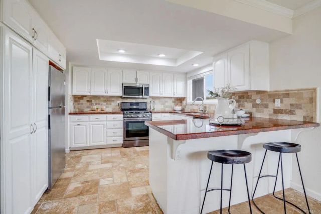 1782 Troy Lane, Oceanside, CA 92054