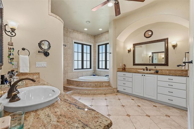 4320 House Of York 6, Austin, TX 78730