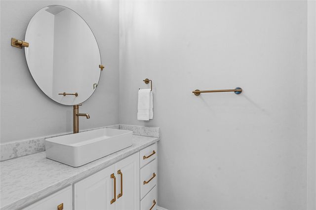 4320 House Of York 6, Austin, TX 78730
