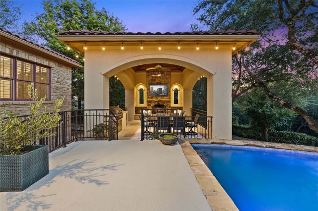4320 House Of York 6, Austin, TX 78730