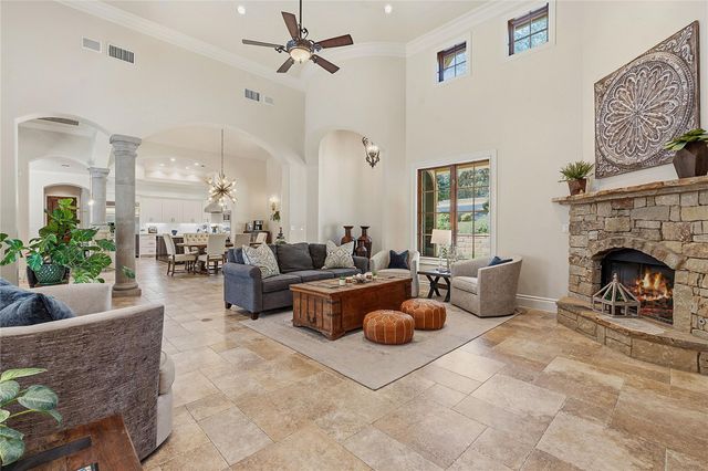4320 House Of York 6, Austin, TX 78730