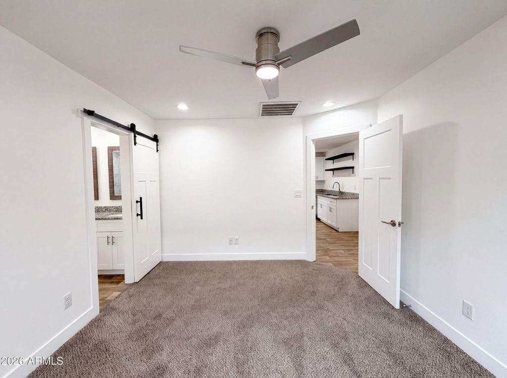 5713 S 13TH Avenue, Phoenix, AZ 85041 — photo 4