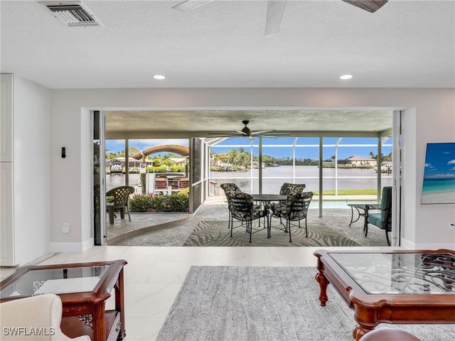 13732 Ox Bow RD, Fort Myers, FL 33905