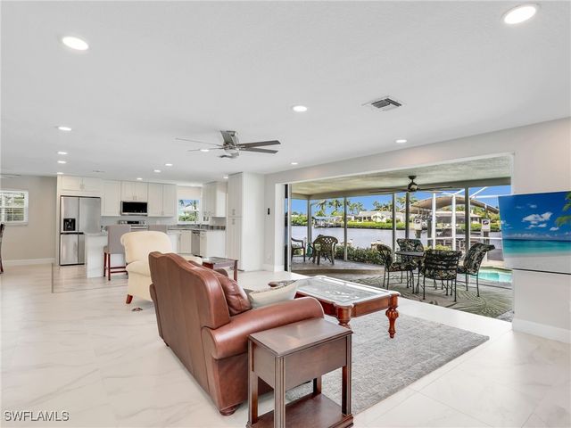 13732 Ox Bow RD, Fort Myers, FL 33905