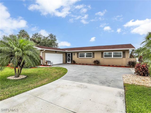 13732 Ox Bow RD, Fort Myers, FL 33905