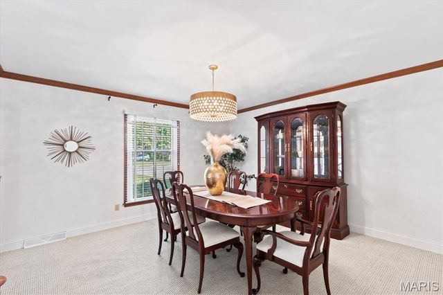 1841 Newburyport Road, Chesterfield, MO 63005