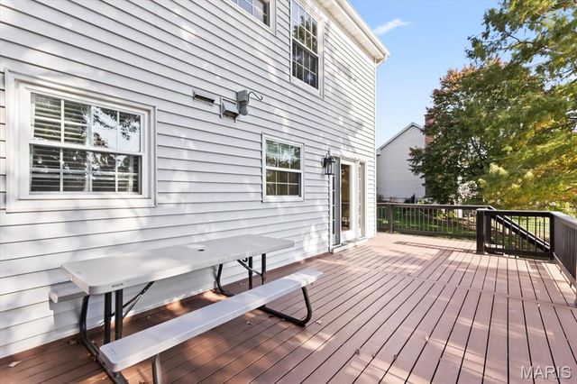 1841 Newburyport Road, Chesterfield, MO 63005