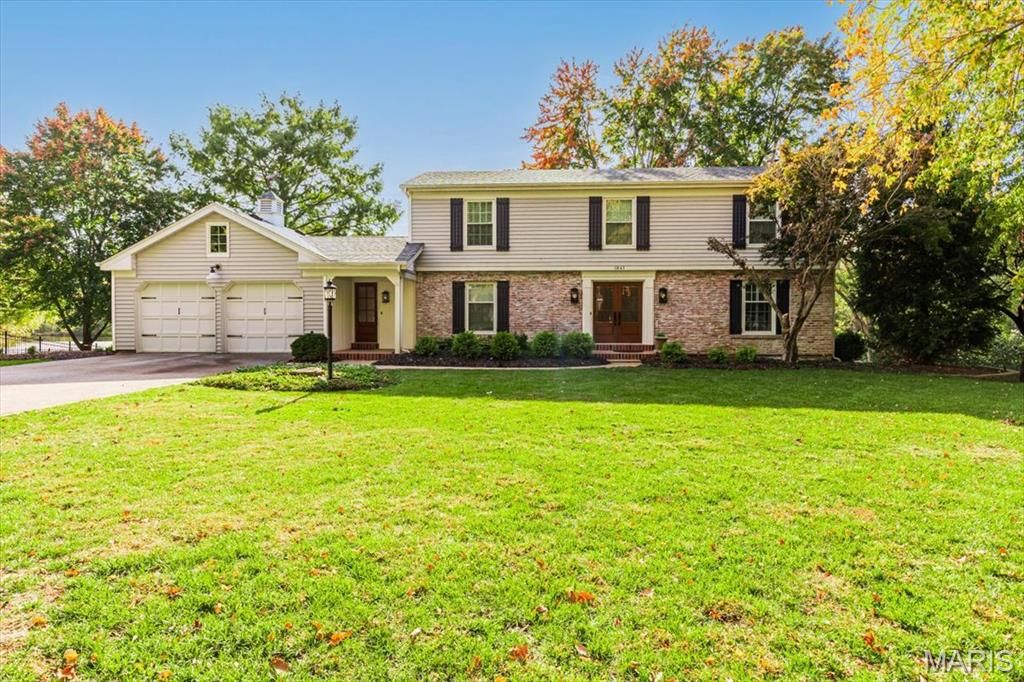 1841 Newburyport Road, Chesterfield, MO 63005
