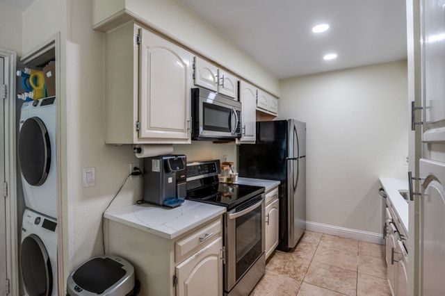 5100 Verde Valley Lane 158, Dallas, TX 75254