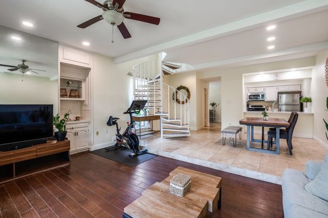 5100 Verde Valley Lane 158, Dallas, TX 75254