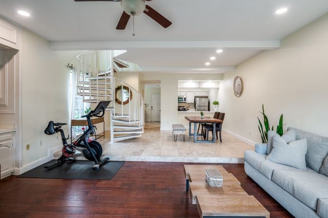 5100 Verde Valley Lane 158, Dallas, TX 75254