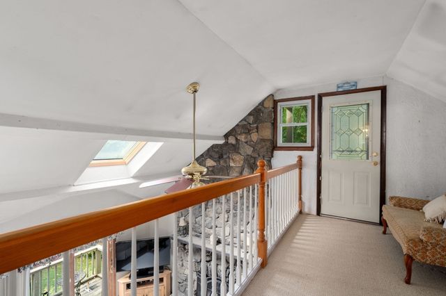 465 Greenwood St, Millbury, MA 01527