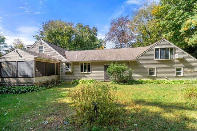 465 Greenwood St, Millbury, MA 01527