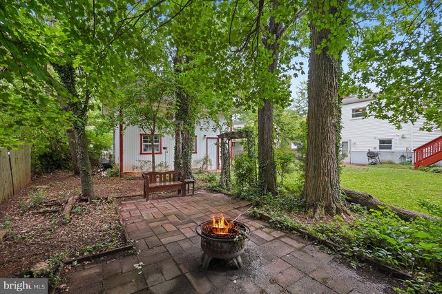 9203 LANDGREEN ST, Manassas, VA 20110