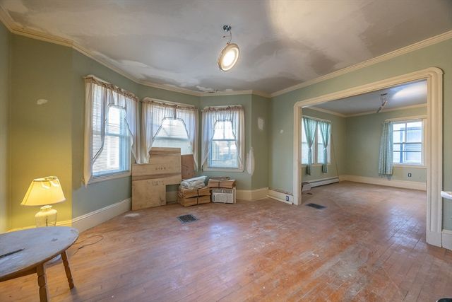 124 Mill St, New Bedford, MA 02740
