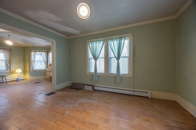 124 Mill St, New Bedford, MA 02740