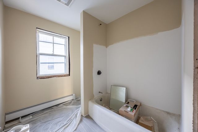 124 Mill St, New Bedford, MA 02740