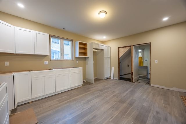 124 Mill St, New Bedford, MA 02740