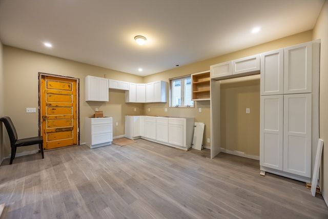 124 Mill St, New Bedford, MA 02740
